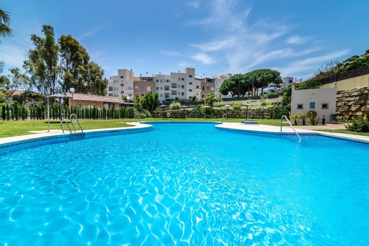 Vb Swan 2Bdr Apartment Бенальмадена Екстер'єр фото